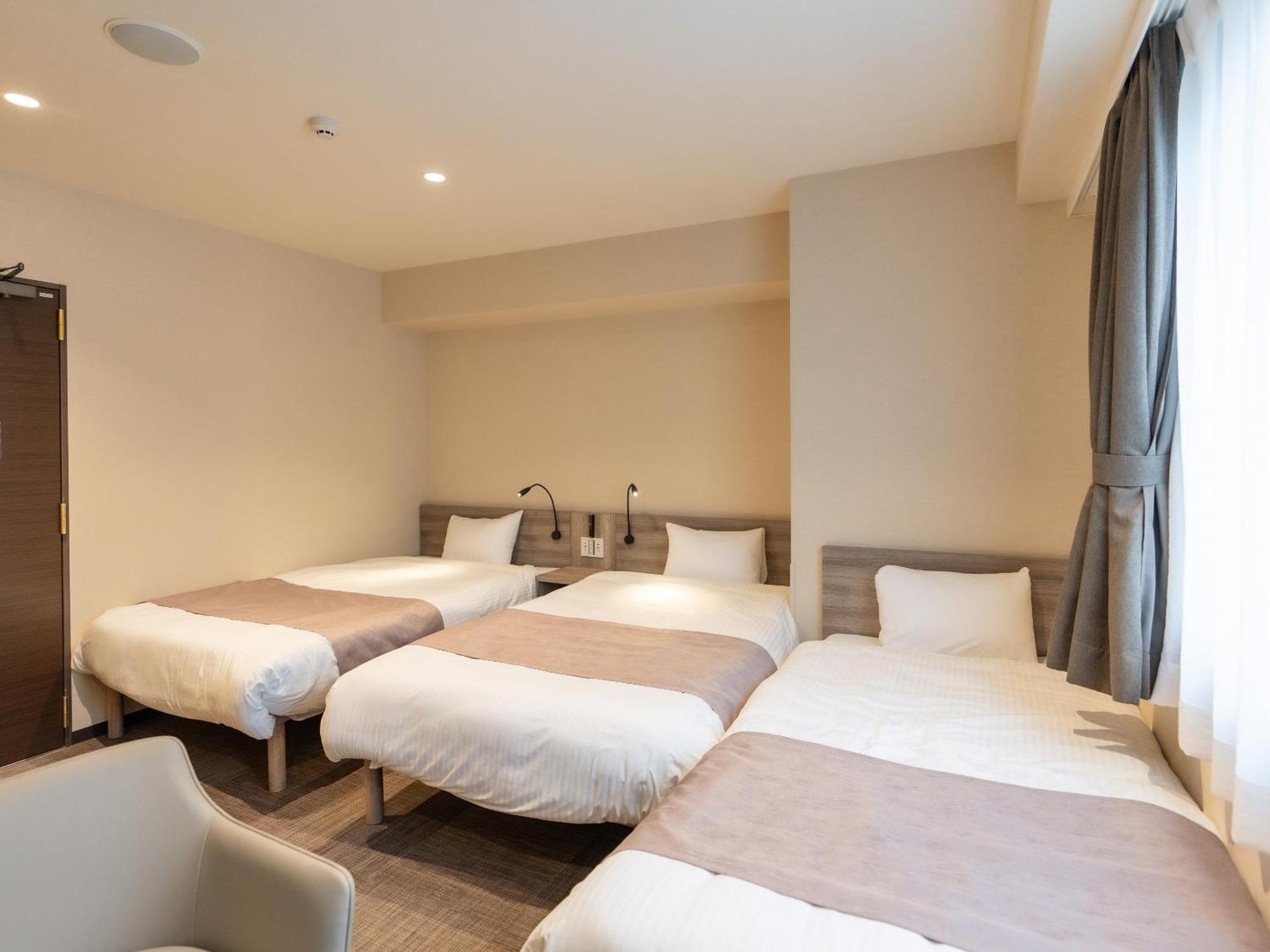 Hotel Sanrriott Shinsaibashi Osaka Esterno foto