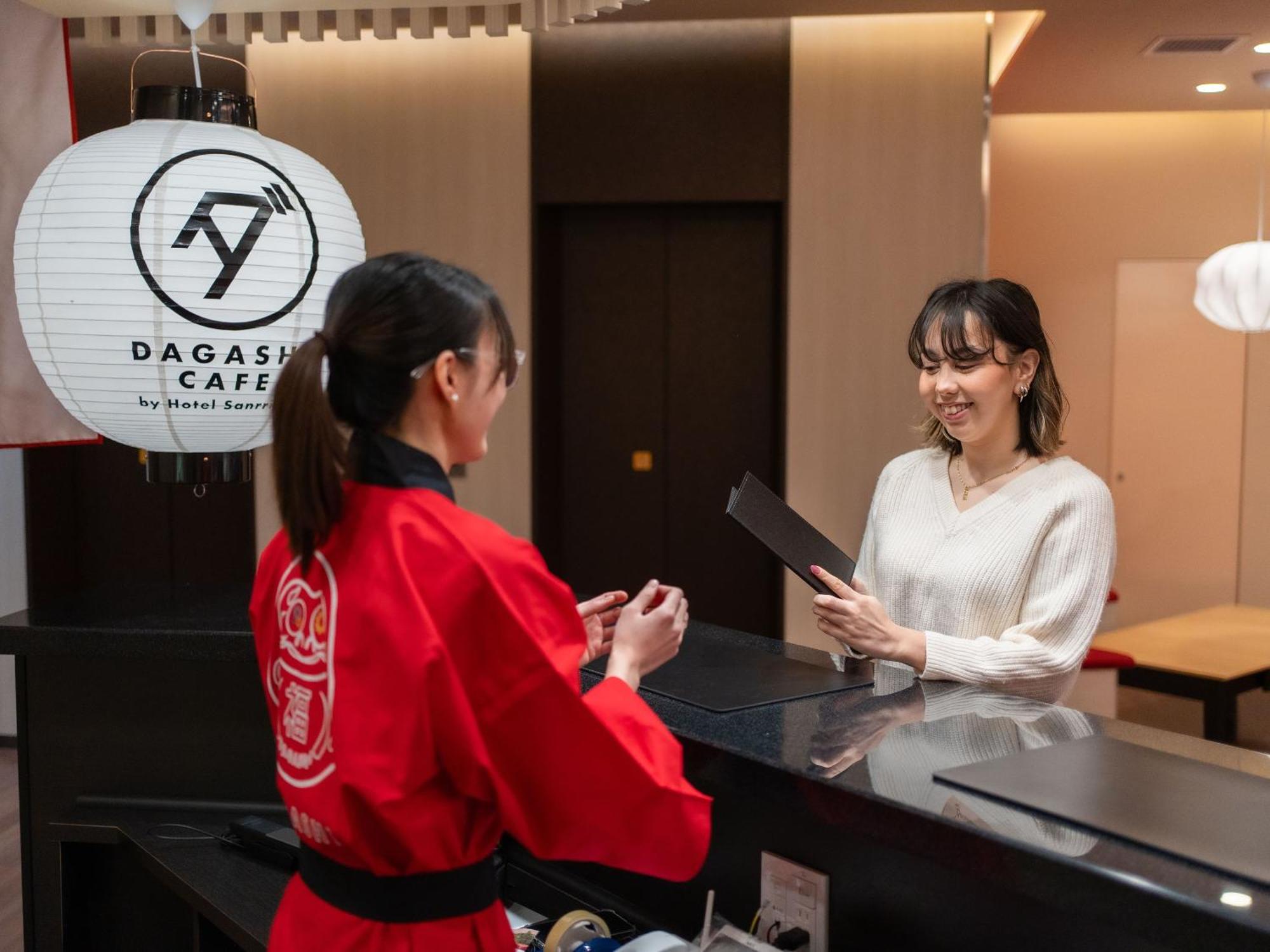 Hotel Sanrriott Shinsaibashi Osaka Esterno foto