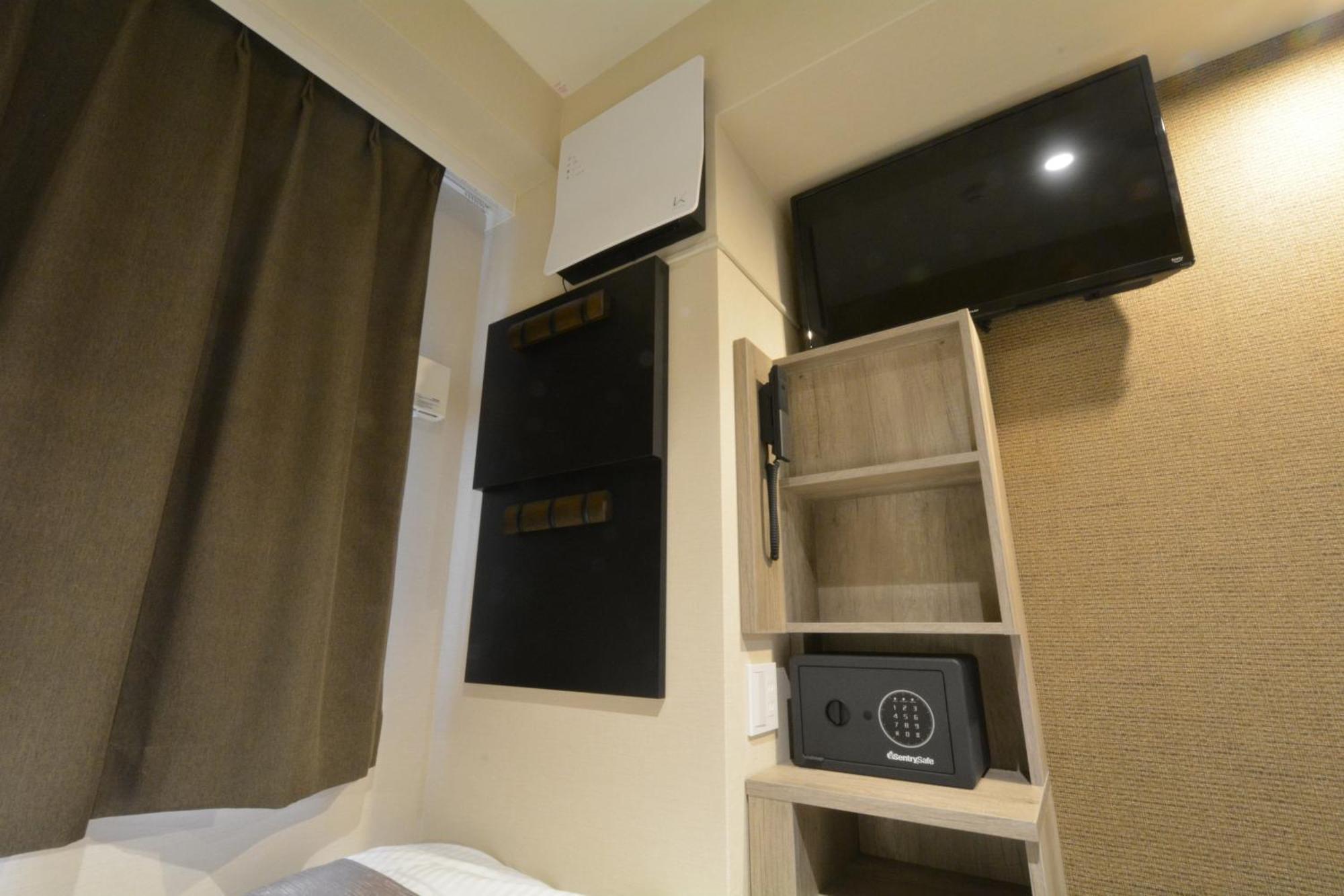 Hotel Sanrriott Shinsaibashi Osaka Esterno foto