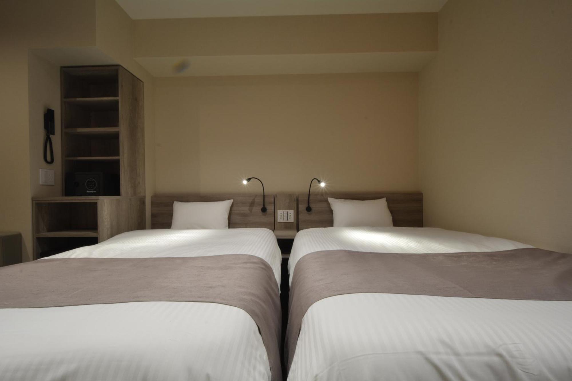 Hotel Sanrriott Shinsaibashi Osaka Esterno foto